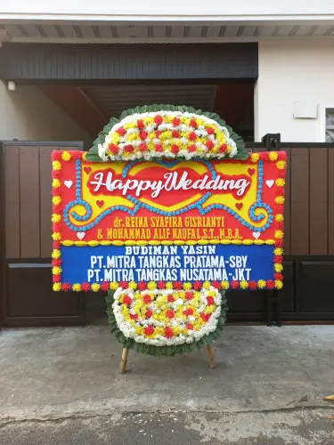 Papan Bunga Pernikahan pemurus luar