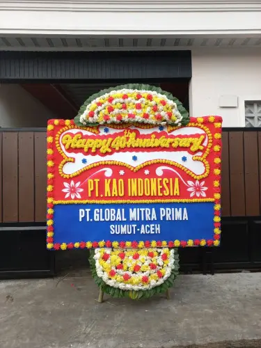 Papan Bunga Opening pemurus luar